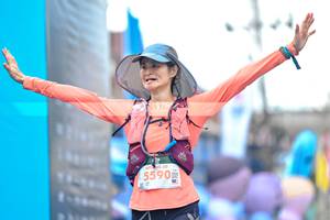 BIB: 5590
                            <button type="button" onclick="openModal(24882963)" class="btn btn-primary btn-sm float-right btn-popup" data-toggle="modal" data-target=".modal-high-quality">
                        <i class="fas fa-shopping-cart"></i> Add to Cart
                    </button>
                                            <button type="button" onclick="isThisMe(24882963, true)" class="btn btn-success btn-sm float-right btn-popup btn-isme hidden" data-toggle="tooltip" data-placement="bottom" title="นี่คือรูปของคุณใช่ไหม คลิกที่นี่เพื่อเอาเข้าอัลบั้ม">
                        <i class="fas fa-plus"></i> Add to album
                    </button>
                    <button type="button" onclick="isThisMe(24882963, false)" class="btn btn-warning btn-sm float-right btn-popup btn-isnotme hidden">
                        <i class="fas fa-ban"></i> Remove from album
                    </button>